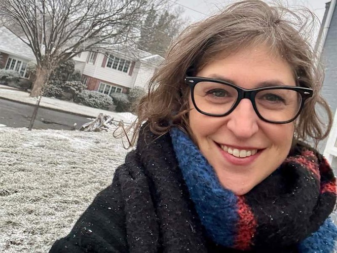 Image from: Mayim Bialik reveals severe side effects after single GLP-1 dose