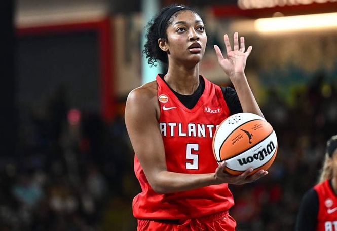 Image from: Angel Reese claps back at ‘nobody’ after her poor three-point shot went viral