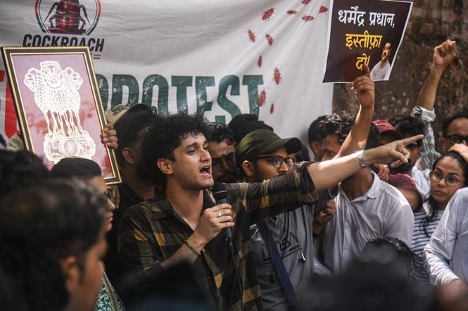 Image from: India's viral 'cockroach' youth movement takes to the streets of Delhi