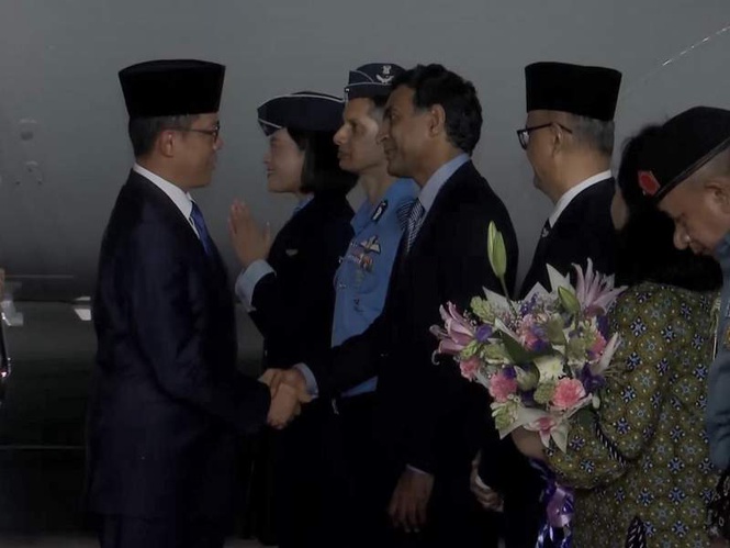 Image from: Indonesian FM Sugiono arrives in New Delhi to co-chair 8th Joint Commission Meeting with EAM Jaishankar