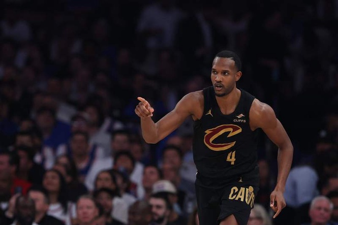 Image from: Cavaliers’ stance on Evan Mobley trade emerges ahead of major offseason in Cleveland