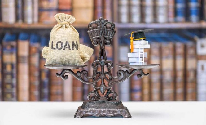 Image from: Student-Loan Borrowers Are Walking Into a Trap the Government Just Reopened