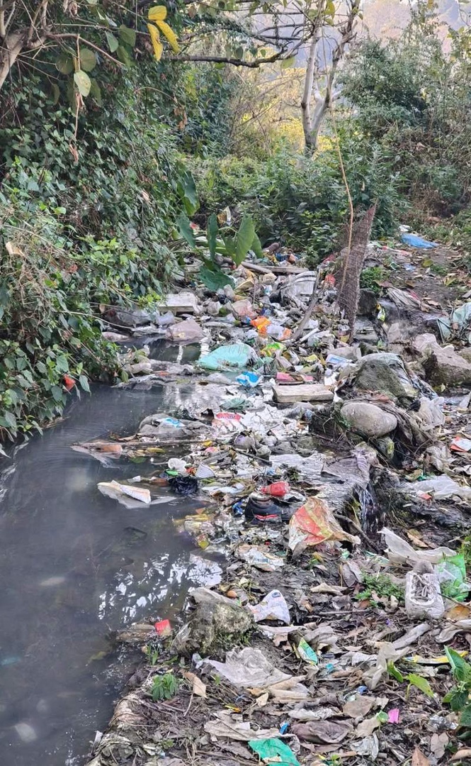 Image from: Baijnath residents raise alarm over choked water channels