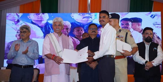 Image from: India’s true identity thrives on our borders, says L-G