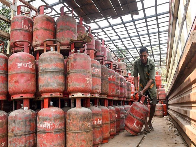 Image from: Opposition slams Centre over domestic LPG price hike