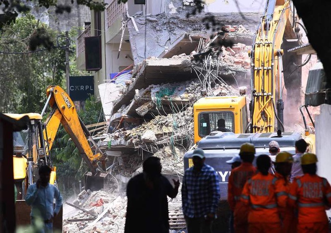 Image from: Saidulajab collapse: SC plea seeks MCD report on action against illegal buildings