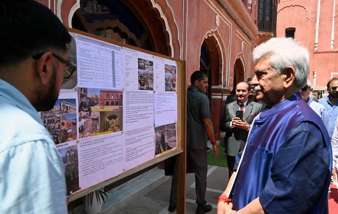 Image from: Mubarak Mandi’s revival visible, but the journey is far from over