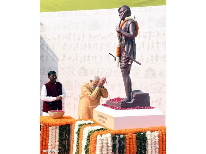 Image from: "Fought with indomitable courage against foreign regime": PM Modi pays tribute to freedom fighter Birsa Munda
