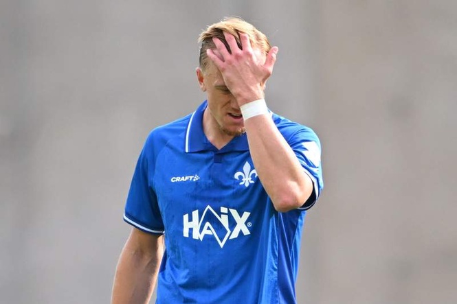 Image from: 'Real goal threat': Gladbach sign Sweden striker Lidberg