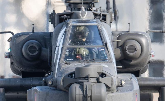 Image from: Two US crew members 'rescued' after helicopter goes down off Oman