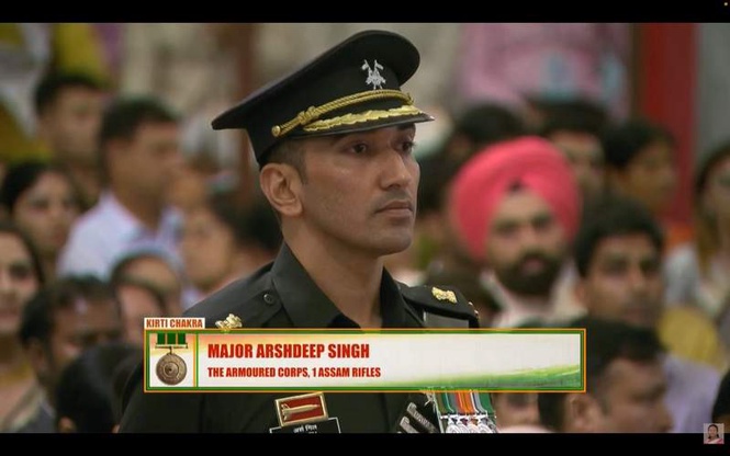 Image from: Mohali’s Major Arshdeep Singh Gill receives Kirti Chakra for gallantry