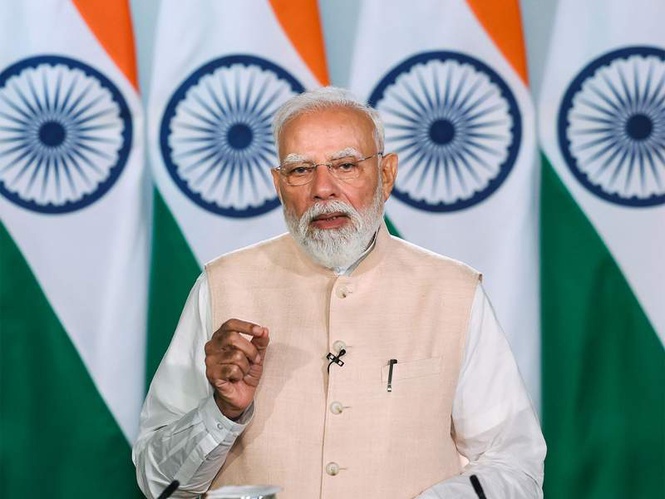 Image from: Padma Shri awardee R Sreedher congratulates PM Modi on becoming longest-serving PM
