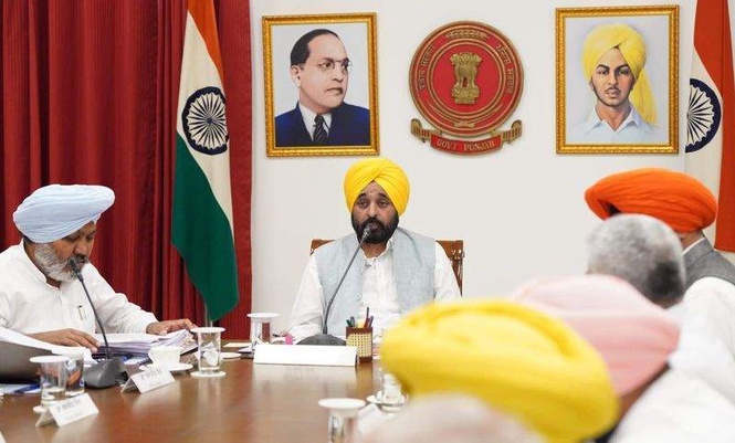 Image from: Punjab Cabinet approves free bus travel for NEET aspirants, attendants from June 20-22