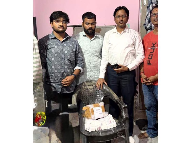 Image from: Crackdown on 'Mephentermine Sulphate Injection' abuse in gyms: Stocks seized at Warangal in Telangana