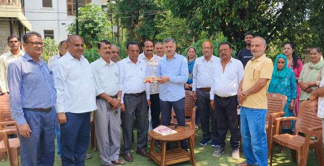 Image from: Govt releases Rs 7 crore for Ghumarwin Mini-Secretariat