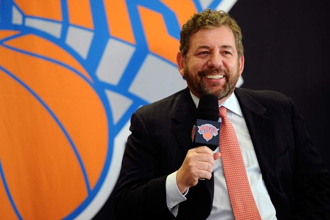 Image from: New York Knicks owner James Dolan pokes fun at ‘dog on a beach ball’ Spurs half-time show