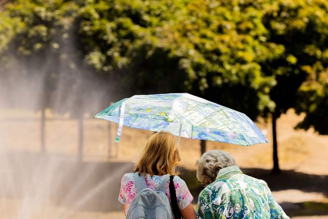 Image from: Europe must better protect citizens from heat, WHO says