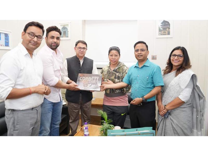 Image from: Mary Kom meets Uttarakhand CM's Principal Secretary in Dehradun