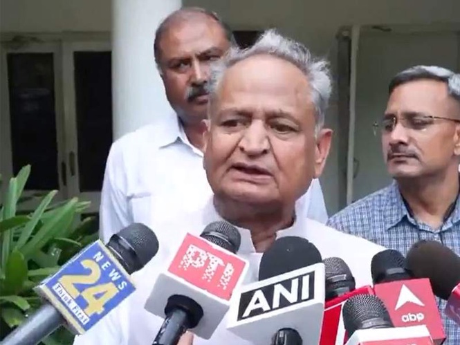 Image from: "Sachin Pilot is like my own child", says Ashok Gehlot after raking up Manesar episode