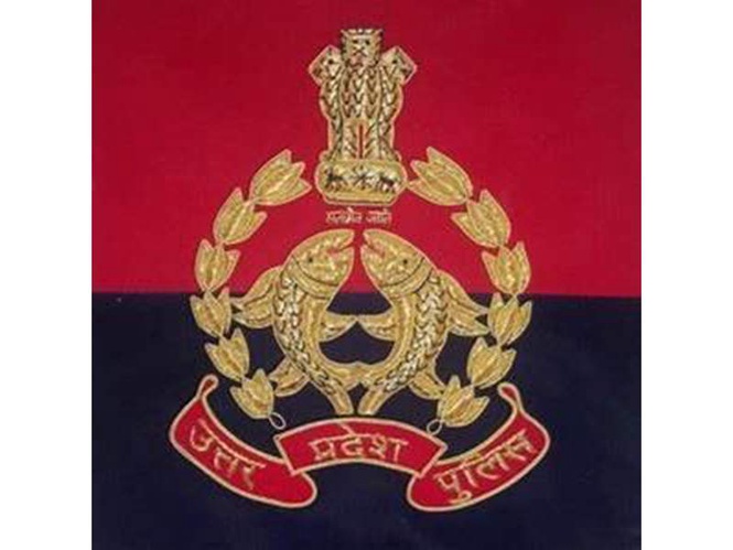 Image from: UP STF arrests kingpin, aide for duping UP Police constable exam candidates