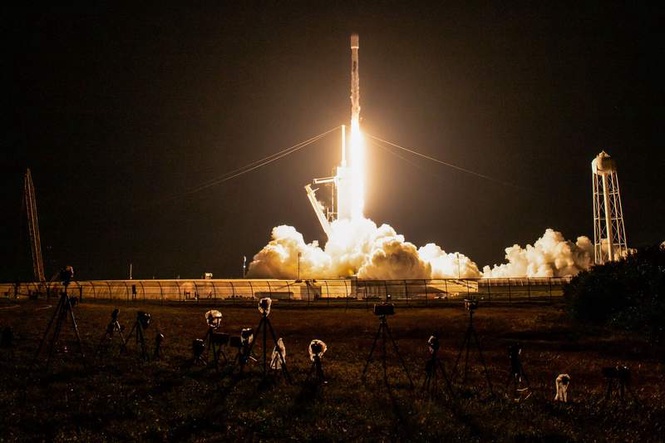Image from: Musk's SpaceX opens for public trading at $1.77 trillion valuation