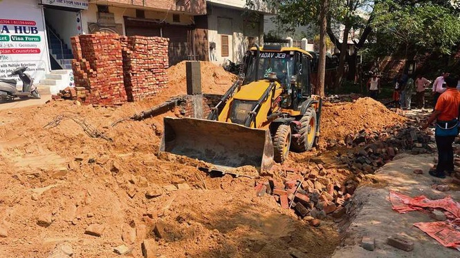 Image from: Illegal structures razed in Panchkula village