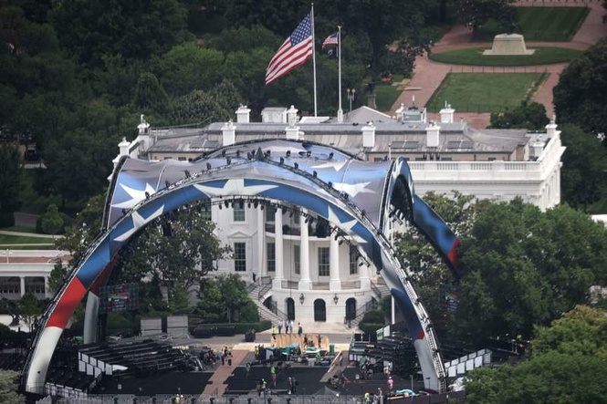 Image from: UFC Freedom 250 start time could change due to White House weather reports