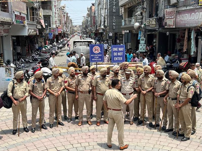 Image from: In show of strength, Kejriwal and Mann to lead Bathinda roadshow after Mayor’s victory