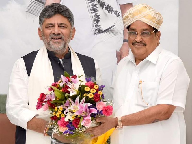 Image from: Karnataka CM meets Union Minister CR Patil to push Mekedatu, Mhadei water projects