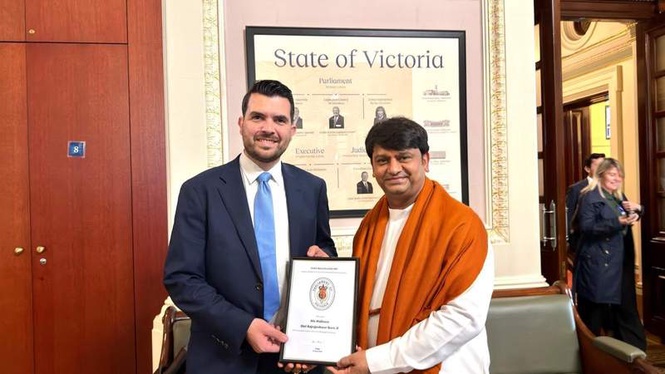 Image from: HH Shri Rajrajeshwar Guruji honored at INTERFAITH LEADERS UNITE AT PARLIAMENT HOUSE MELBOURNE TO ADVANCE WORLD PEACE AND HARMONY