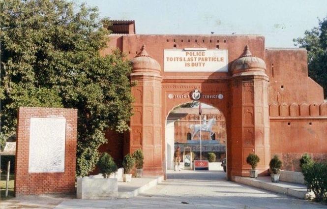 Image from: Punjab Police vows tougher crackdown on counterfeiting, smuggling at Phillaur training