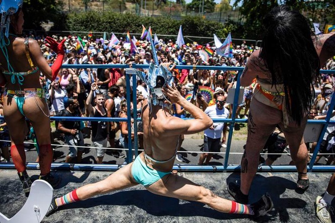 Image from: Thousands attend Tel Aviv Gay Pride after two-year hiatus
