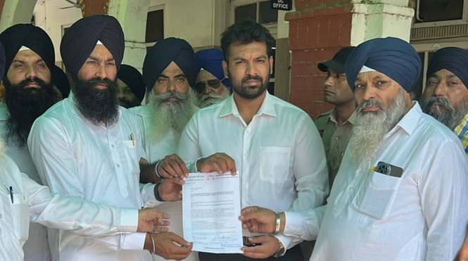 Image from: 94 Haryana Sikh pilgrims denied Pakistan entry; SAD demands probe, apology