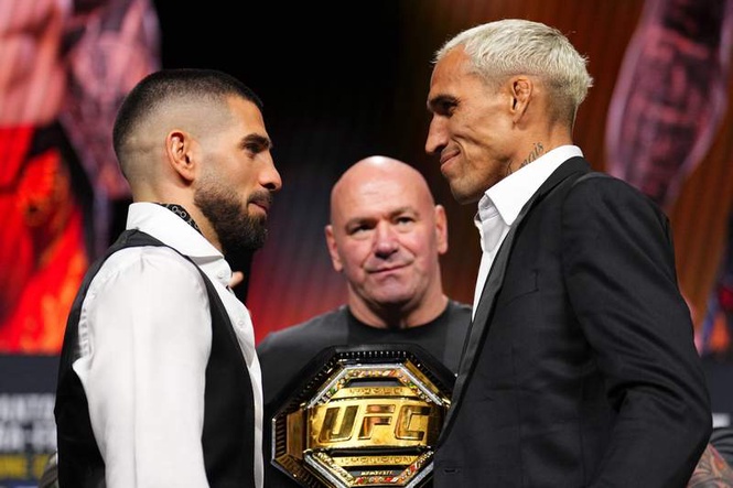 Image from: Charles Oliveira sends heartfelt message to Ilia Topuria before UFC Freedom 250