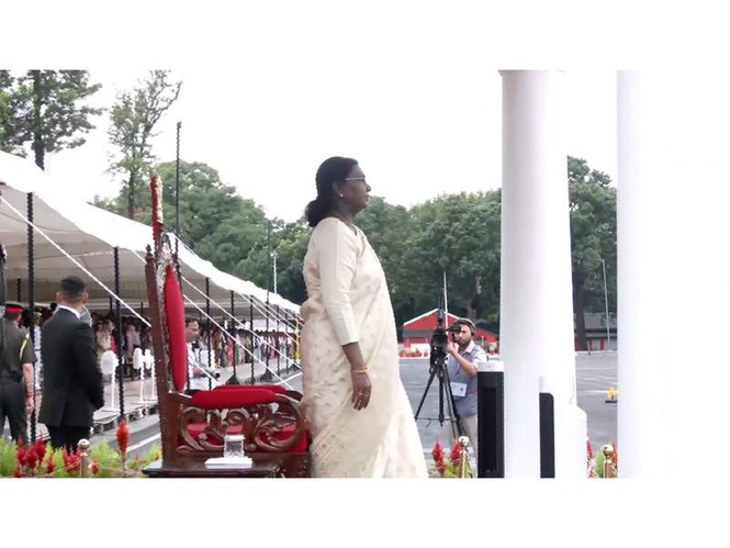Image from: President Murmu reviews Passing Out Parade at Indian Military Academy, Dehradun