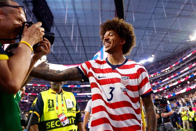 Image from: USMNT star Chris Richards achieved a feat not seen at the World Cup since 1966 vs Paraguay