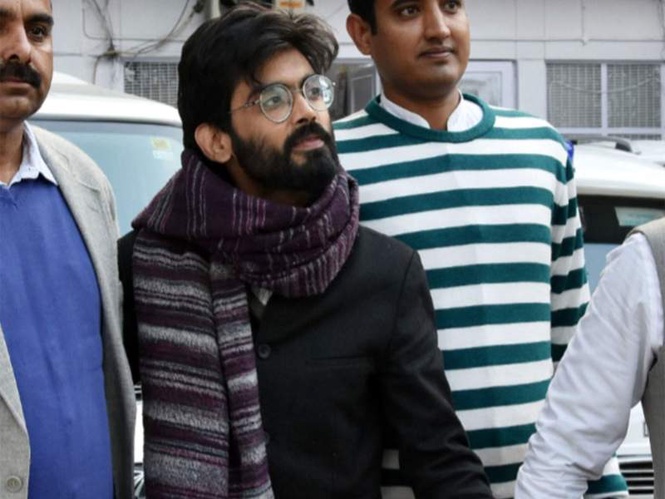 Image from: Delhi riots case: Court seeks response on bail pleas of Umar Khalid, Sharjeel Imam