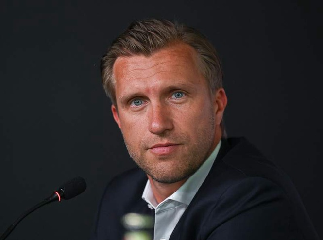 Image from: Reports: Frankfurt head of sport Krösche in AC Milan's sights