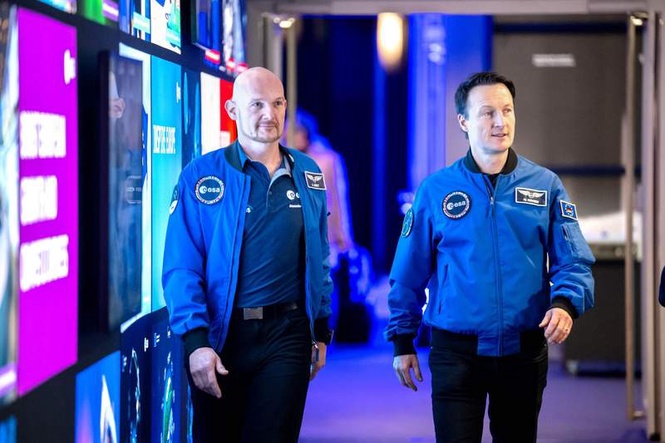 Image from: German astronaut set for moon mission, European space agency says