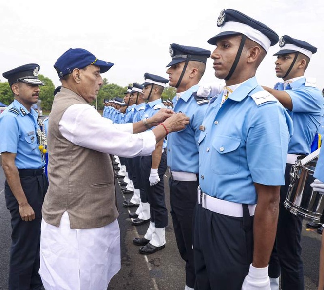 Image from: 231 IAF cadets graduate from Air Force Academy, Dundigal