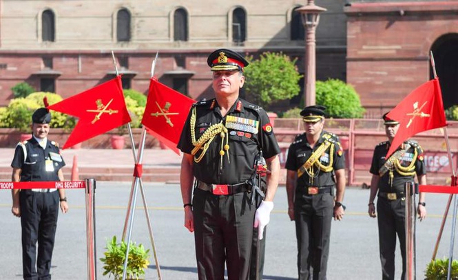 Image from: How Lt Gen Dhiraj Seth edged ahead of his coursemate to become Army Chief designate