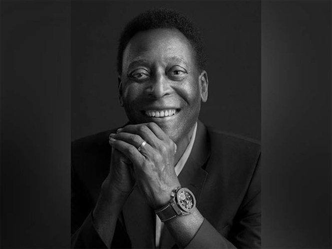 Image from: "Let's go after sixth star": Brazil pays tribute to legends Pele, Zagallo before FIFA WC opener