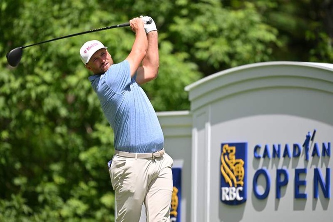 Image from: Wyndham Clark explains why he had to buy a fan’s shirt during his second round at the Canadian Open