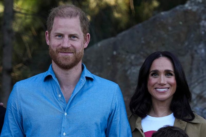 Image from: Prince Harry makes surprise appearance at NBA Finals Game 5 without Meghan Markle