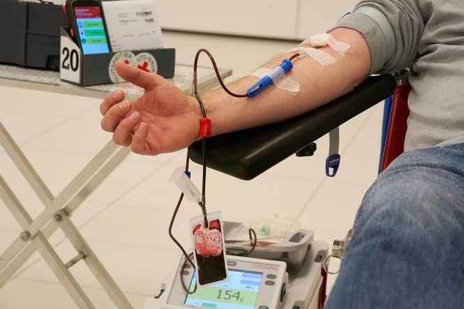 Image from: Germany faces blood donor challenge as population ages