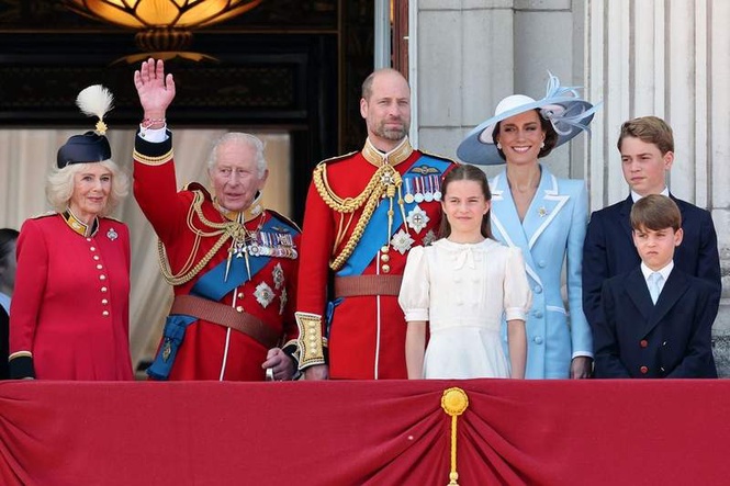 Image from: Prince Harry is now just a spectator as the Royal Family has truly moved on without him
