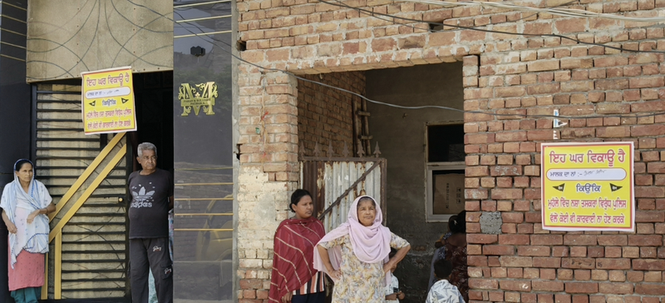 Image from: ’Houses for sale’: Kotkapura residents put up posters over drug trade, police inaction