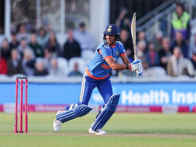 Image from: Harmanpreet Kaur surpasses Mithali Raj to top India's T20 WC run charts
