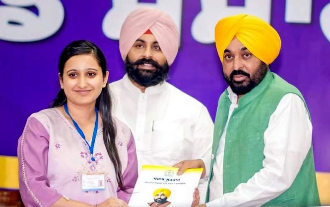 Image from: 26 Ludhiana vet varsity graduates get job letters