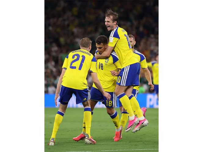 Image from: FIFA World Cup: Yasin Ayari's brace helps Sweden thrash Tunisia 5-1